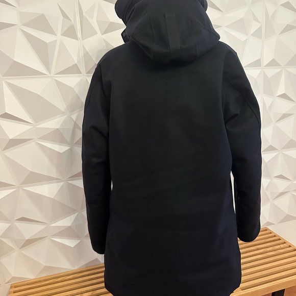 Canada Goose men’s Langford Parka Wool in Navy - Picture 5 of 10